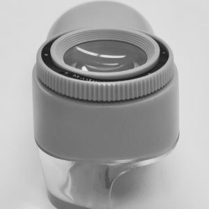 Measuring Magnifier 8x, Illuminated, Value Priced